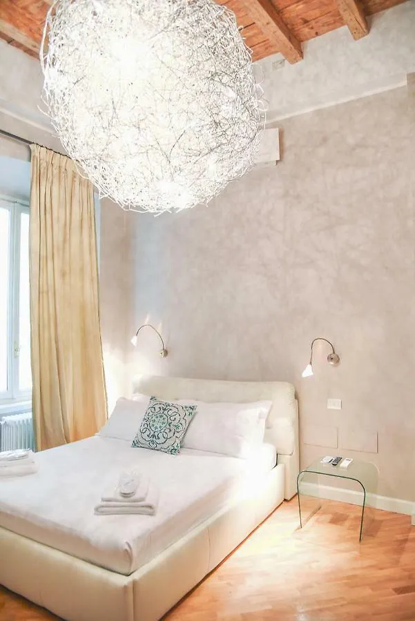 Bed and Breakfast Ilsanleonardo Бергамо Италия